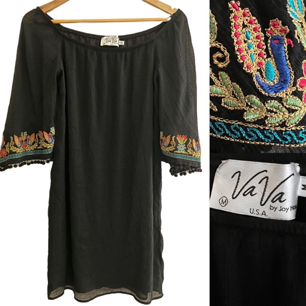 Vava by Joy Han Off ShoulderDress Embroidered Ruffle Sleeve Black Sz Medium EUC